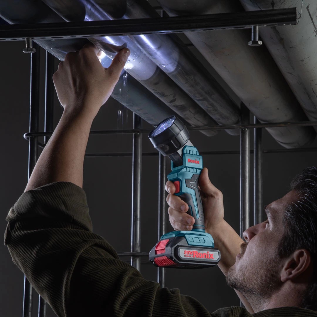 8630 cordless worklight-Ronix Tools (4).jpg
